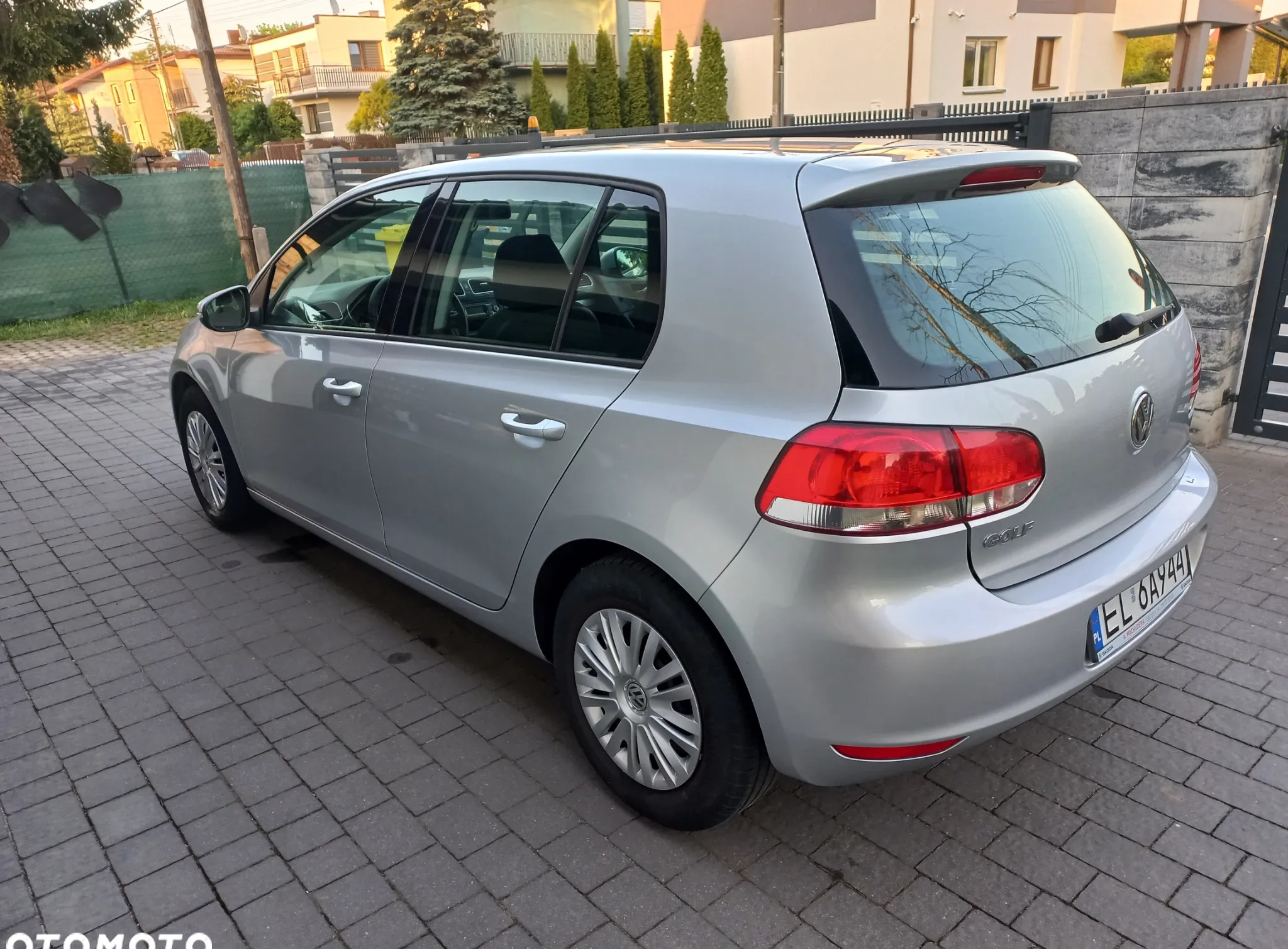 Volkswagen Golf cena 19900 przebieg: 184600, rok produkcji 2008 z Łódź małe 22